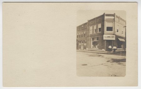 Corner of Main & Boulder, Russellville, Ark.