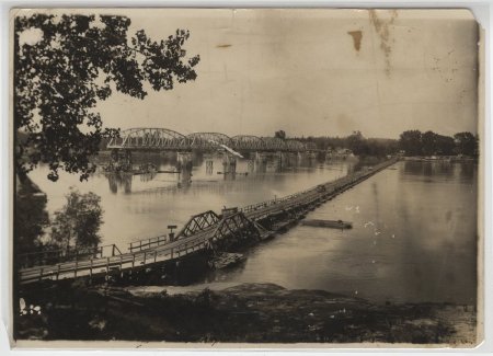 Pontoon Bridge and New Bridge Under Construction